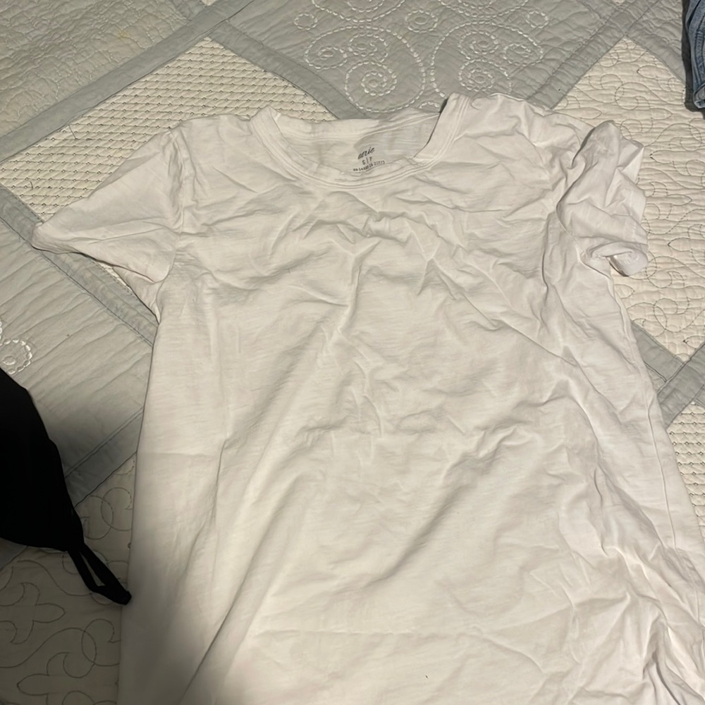 Brand new never worn white t shirt